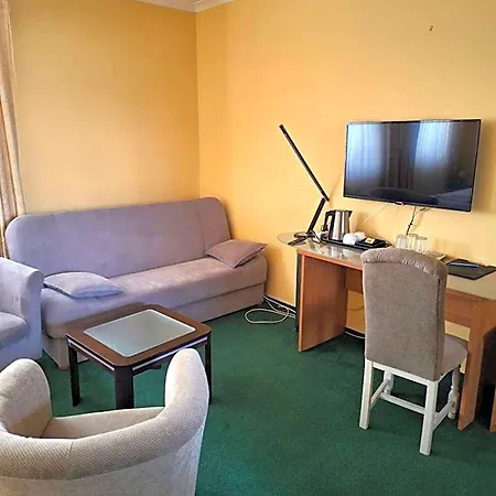 Hotel Malwa 2*