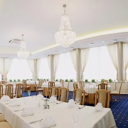 Malwa 2* Ostrów Wielkopolski